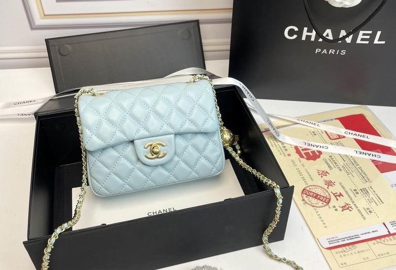 1:1 Replica Chanel Bags 6210 18cm XMY 4