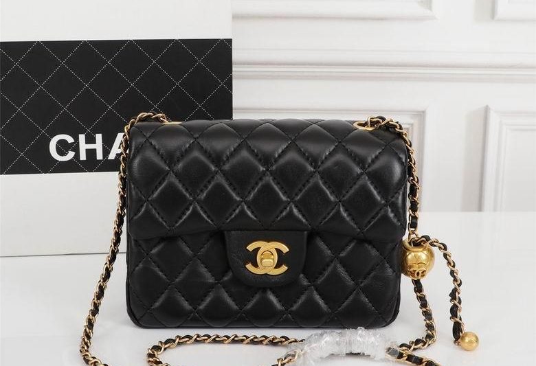 1:1 Replica Chanel Bags 6210 18cm XMY 3