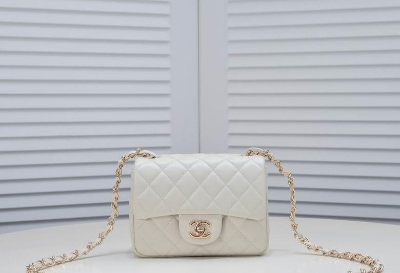 1:1 Replica Chanel Bags 1115 17.5X13X5cm WO 4