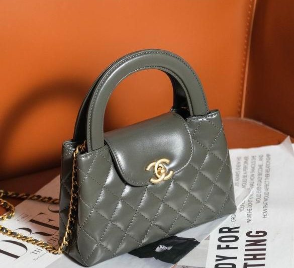 1:1 Replica Chanel Bags AS4416 13X19X7cm WO 7
