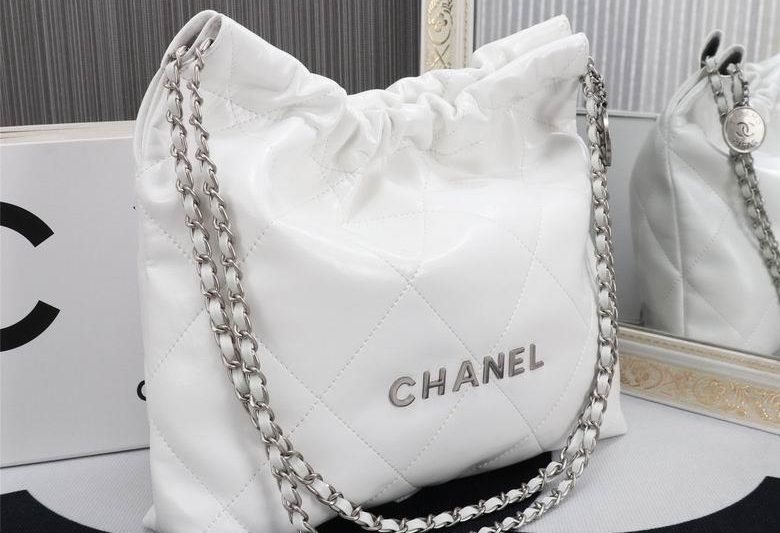 1:1 Replica Chanel Bags 8801 39X24X8cm WO 5