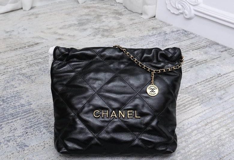 1:1 Replica Chanel Bags 22s 3611 30x37cm YG 4
