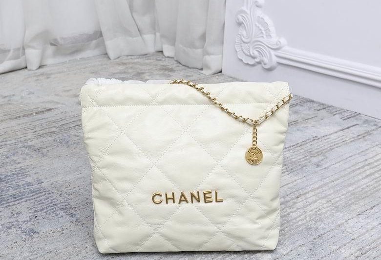 1:1 Replica Chanel Bags 22s 3611 30x37cm YG 2