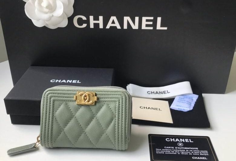 1:1 Replica Chanel Bags 80602 11X7.5cm YG 4