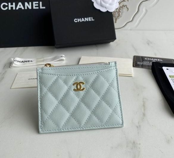 1:1 Replica Chanel Bags A84105 9X11.5cm YG 4