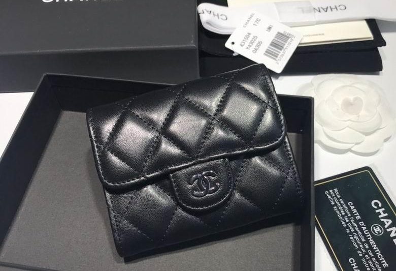 1:1 Replica Chanel Bags A31504 8.5×12.5×2.5cm YG 2
