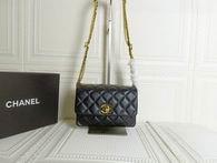 1:1 Replica Chanel Bags 912 20X15cm WO 3