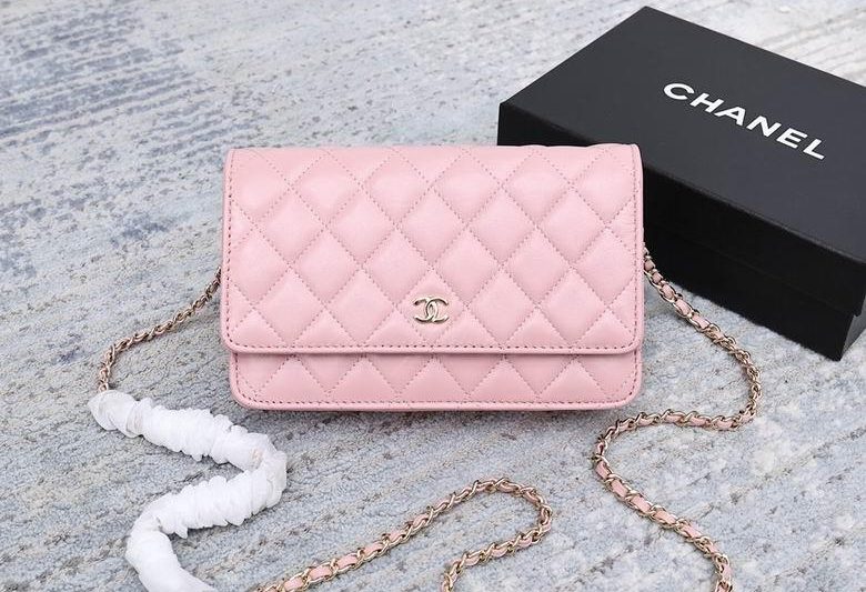 1:1 Replica Chanel Bags 33814 19cm YG 8