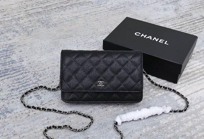 1:1 Replica Chanel Bags 33814 19cm 1