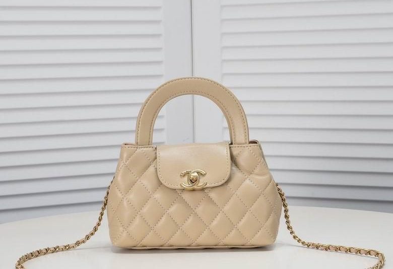 1:1 Replica Chanel Bags 6170 19X13X7cm WO 2