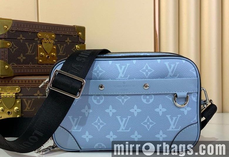 LV Replica Bags Alpha m14073 16x8x24cm gf