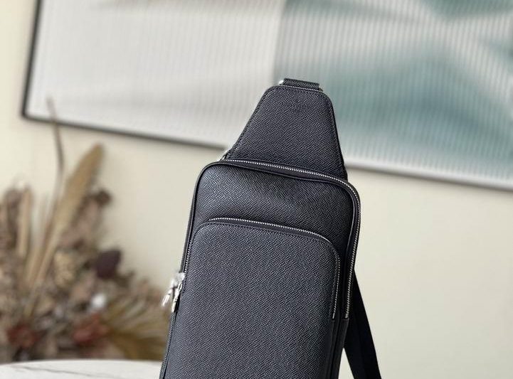 LV Replica Bags Avenue M41719十字纹 20x31x10cm gf