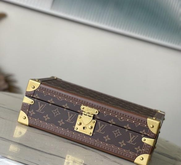 LV Replica Bags Coffret M20016 20.5×13.5x35cm gf