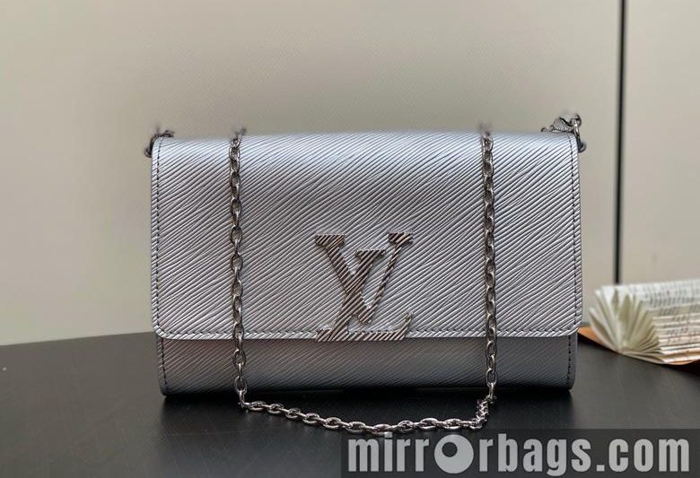LV Replica Bags Louise M23756 22x14x5cm gf1