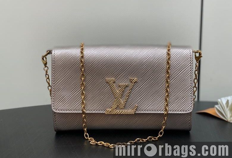 LV Replica Bags Louise M23756 22x14x5cm gf