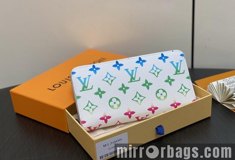 LV Replica Bags Zippy M13908 19.5×10.5×2.5cm gf1
