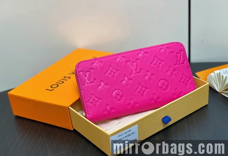 LV Replica Bags TM M13618 19.5×10.5×2.5cm gf1