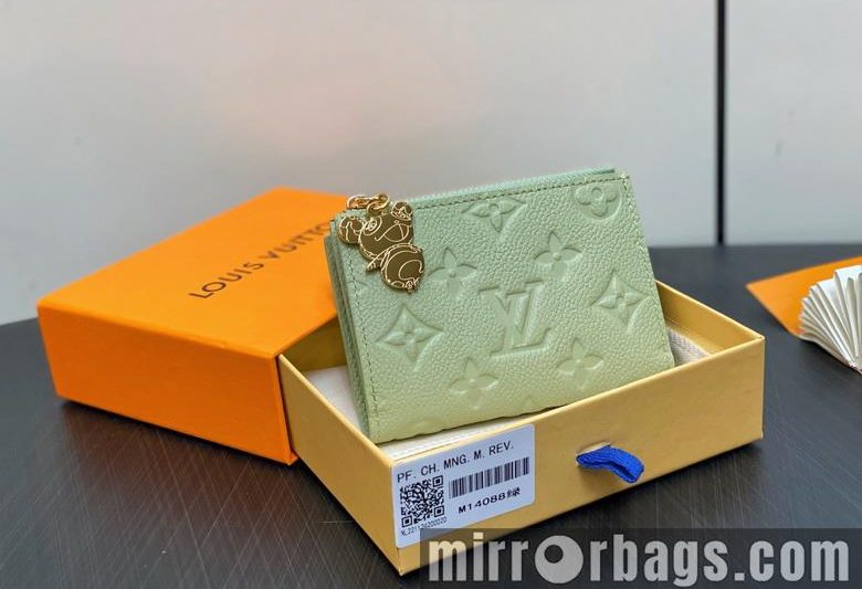LV Replica Bags Lisa M14088 9×11.5×1.5cm gf