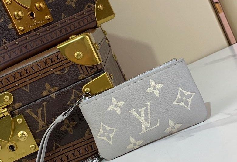 LV Replica Bags m13793 12x7x1.5cm gf