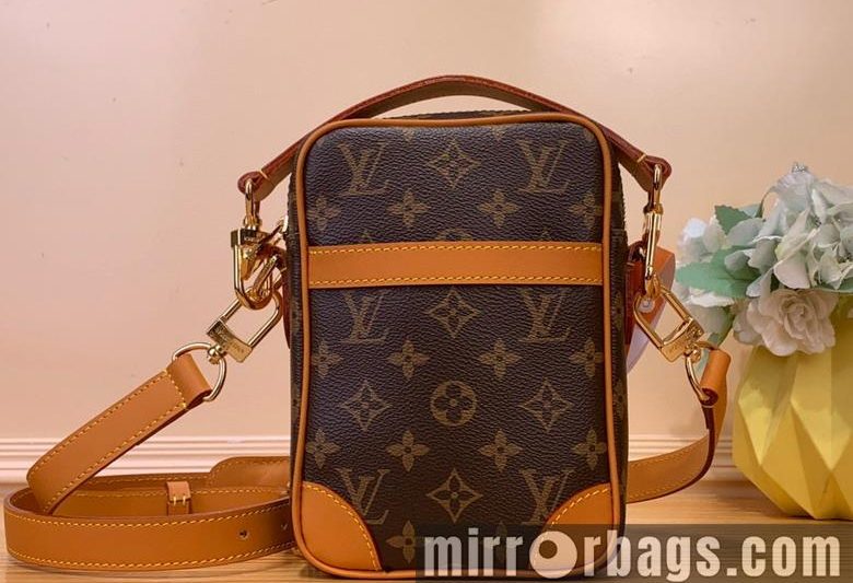 LV Replica Bags Danube m14013 21x6x16cm gf
